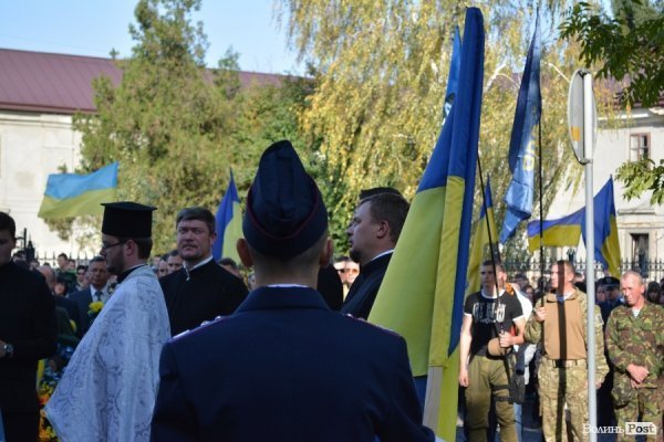 Марш героїв у Луцьку. ФОТО. ВІДЕО