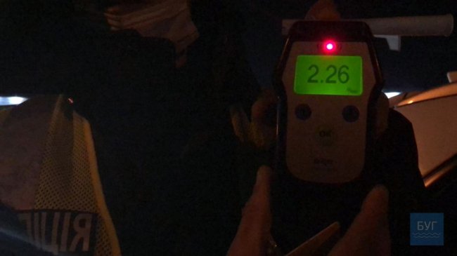 На Волині п'яний водій ВАЗу спричинив аварію. ВІДЕО