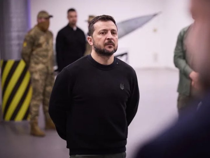 Домогосподарки України можуть і збирати дрони, і очолювати Rheinmetall, - Зеленський