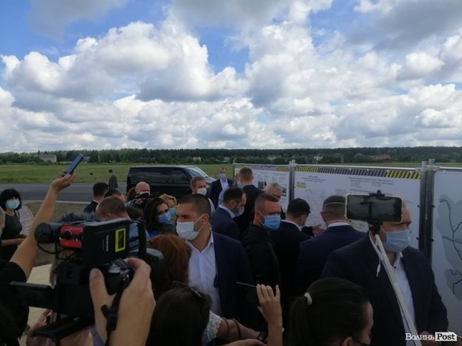 «Прекрасно»: Зеленський похвалив будівництво доріг на Волині. ФОТО