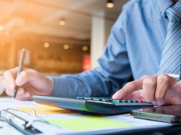 Пенсійний калькулятор: як самостійно вирахувати розмір майбутньої пенсії