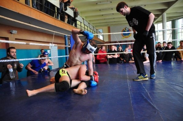 У Львові юнаки билися через дивізію  «Галичина». ФОТО. ВІДЕО