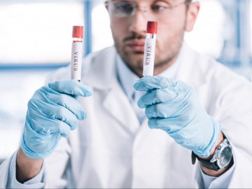 Вчені зробили оптимістичний прогноз щодо завершення пандемії коронавірусу в Україні