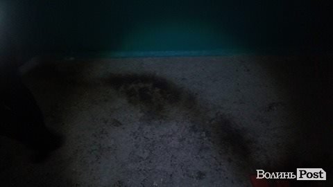 Сусідська війна? У Луцьку невідомі підпалили двері в квартиру