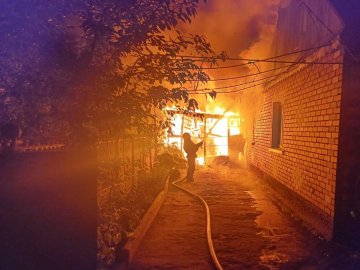 На Волині вночі горів гараж