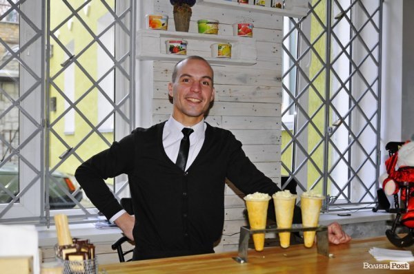 У Луцьку працює нове кафе «Ідем Зайдем»*