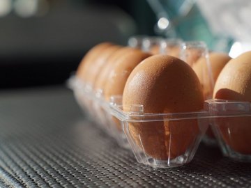 Яйця впали у ціні майже на 25%: як за місяць змінилися ціна на Волині