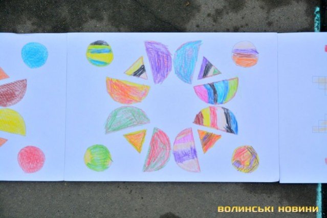 Долучилося понад 600 дітей: у Луцьку створили найдовший в Україні розмальований рушник. ФОТО