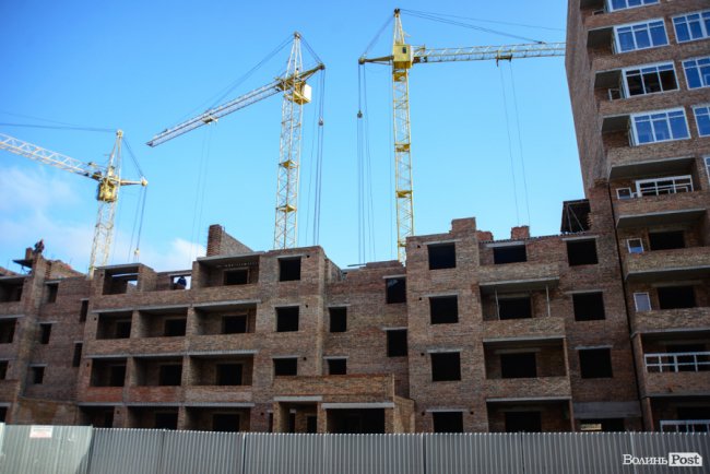 Яскравий простір посеред сірого міста: як у Луцьку будують ЖК «Caramel Residence». ФОТО*