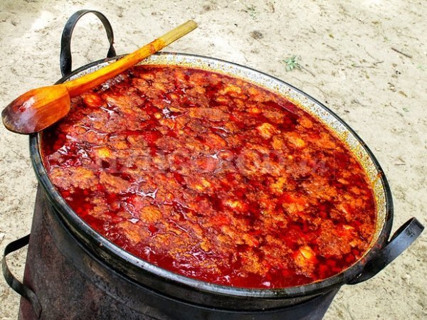 Волинян запрошують оздоровитися та скуштувати бограч*