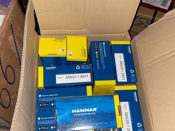 На «Ягодині» у вантажівці знайшли прихований товар на майже пів мільйона гривень. ФОТО