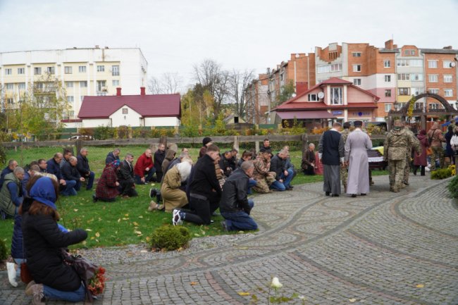 Загинув у бою на Луганщині: поховали волинянина Павла Гасичака