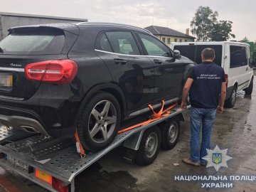 На Волині вилучили Mercedes за мільйон