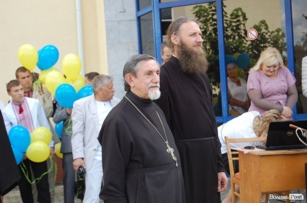 Посвята в студенти у луцькому «політесі». ФОТО