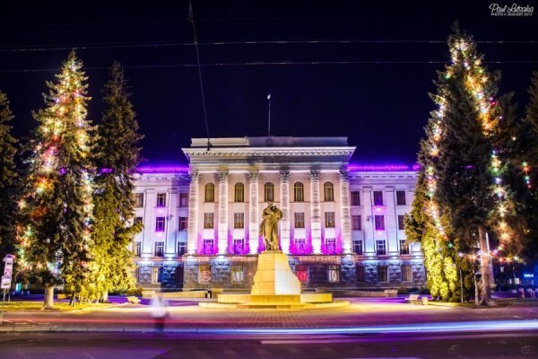 Фотопанорама нічного Луцька