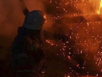 Вогонь знищив 5 тонн сіна: на Волині горіла господарська споруда 