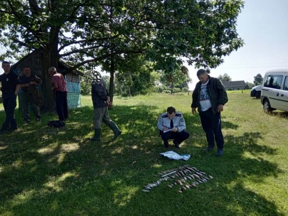 За місяць рибоохоронний патруль виявив 89 порушень правил рибальства на Волині