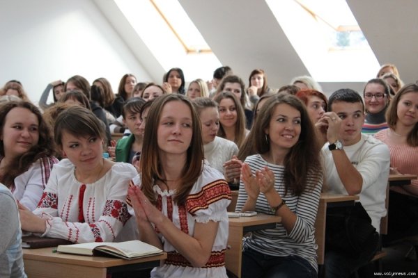 У найбільшому виші Волині обрали найкращого студента-журналіста. ФОТО
