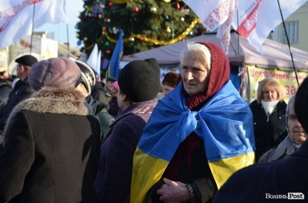 Народне віче Луцька вимагає відставки Войтовича та Клімчука. ФОТО. ВІДЕО