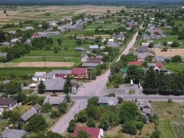 Показали неймовірні краєвиди волинського села з висоти пташиного польоту. ВІДЕО