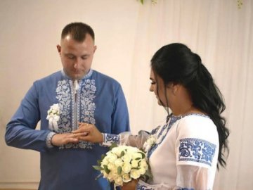 На Волині під час короткої відпустки одружився військовий. ФОТО