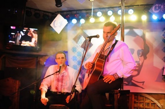 «Шевченківський вечір» в луцькому клубі. ФОТО