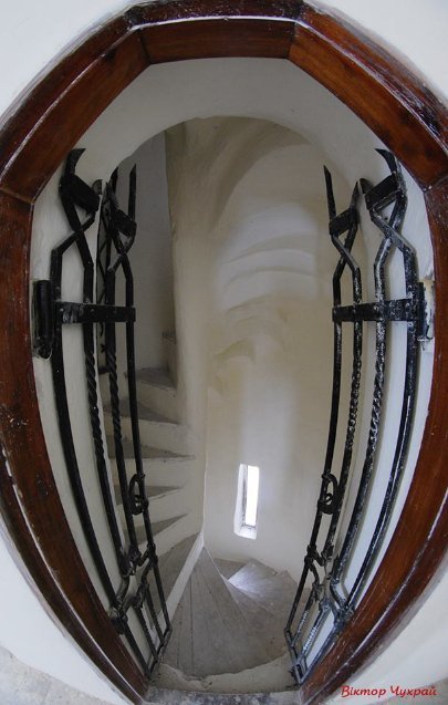 Фото зимового Луцького замку