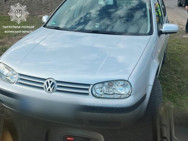 На Волині п'яний водій пропонував хабар поліцейським