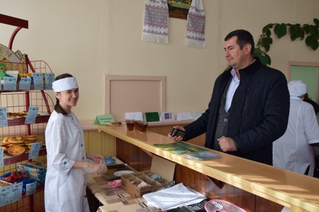 Перший крок назустріч: Луцькрада облаштувала харчоблок у прилуцькій школі. ФОТО