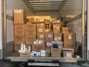 Через «Устилуг» намагались незаконно провезти корейську косметику на понад мільйон гривень