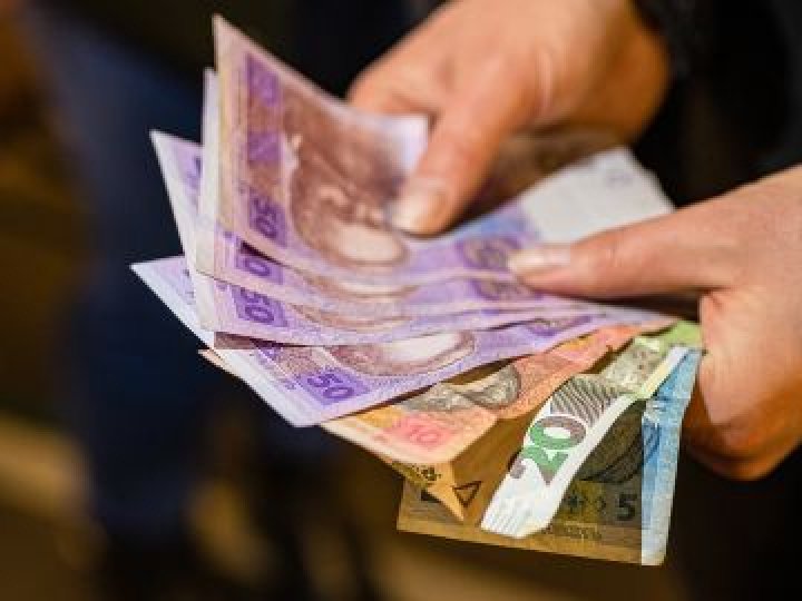Злодій поцупив зі сховку волинянки майже $ 4 тисячі