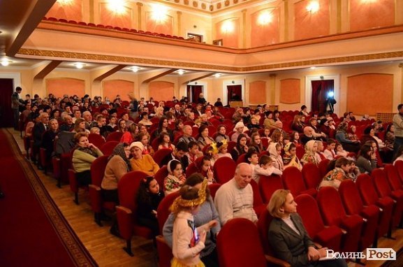Фестиваль вертепів у Луцьку. ФОТО
