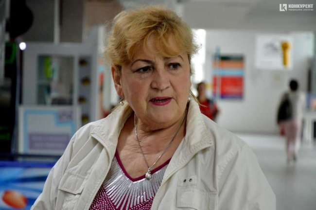 Луцькі пенсіонери лишилися під враженнями від «Генія і безумця» у «Промені»