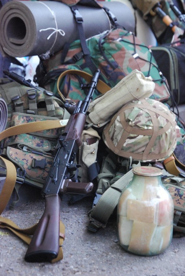 Волинських міліціонерів благословили перед поїздкою на Схід. ФОТО