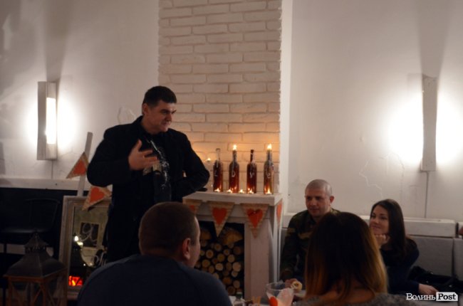 «Я+Ти»: у Луцьку в романтичній атмосфері святкували День закоханих