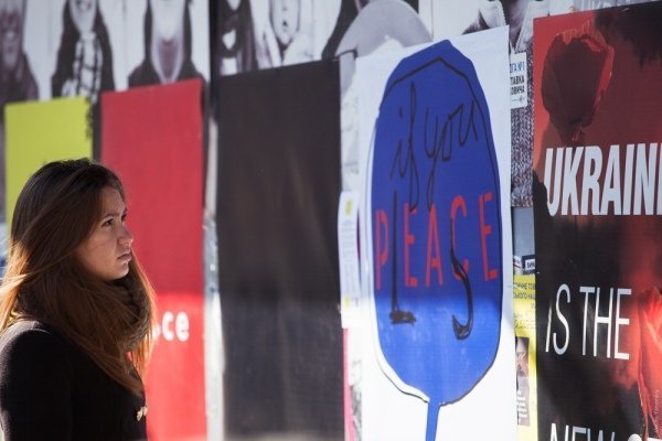 Дизайнери світу проти війни в Україні. ФОТО