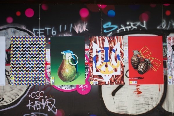 Дизайнери світу проти війни в Україні. ФОТО