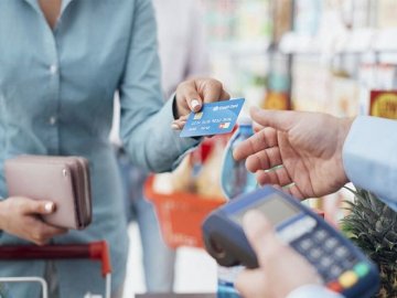 Як правильно вибрати кредитну карту?*
