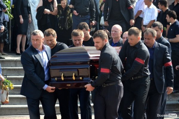 У Луцьку відспівали панахиду за Єремеєвим. ФОТО