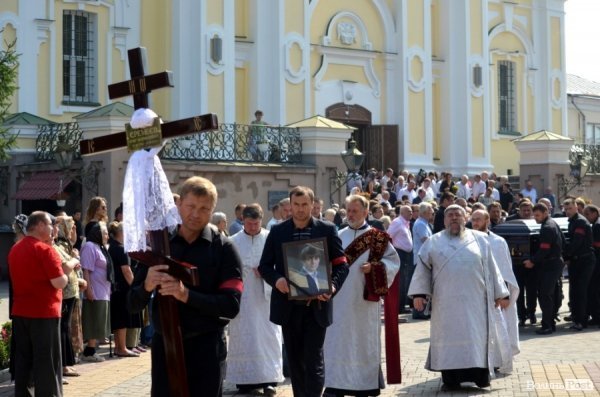 У Луцьку відспівали панахиду за Єремеєвим. ФОТО