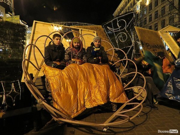 Банкова після побоїща. ФОТО