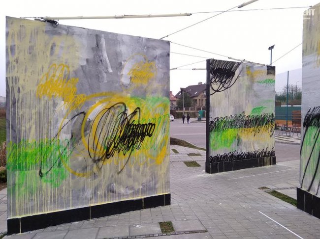 У луцькій галереї просто неба – нова експозиція. ФОТО