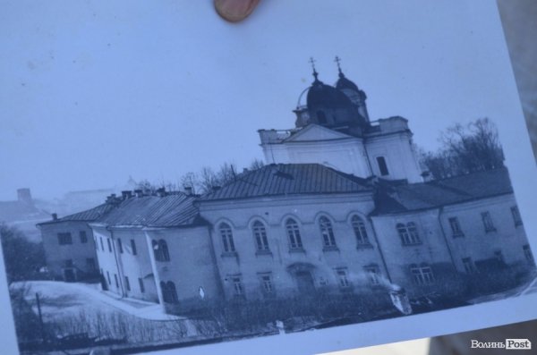 Лучан провели у минуле через листівки. ФОТО