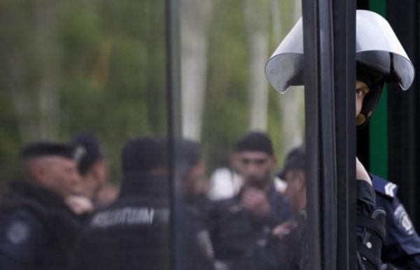 «Кривавий» марш в Донецьку. ФОТО