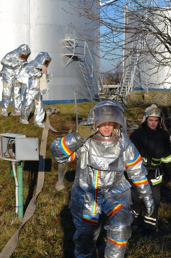 У Луцьку «горіла» нафтобаза. ВІДЕО