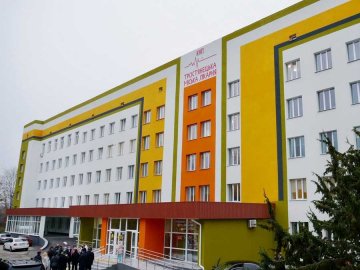 Росіяни обстріляли лікарню на Сумщині