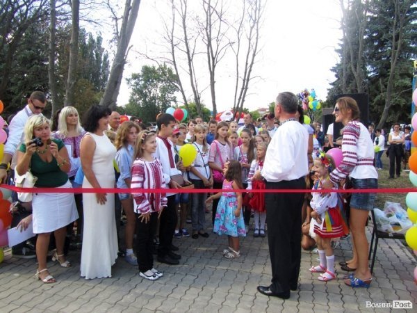 У Луцьку відкрили «Діснейленд». ФОТО