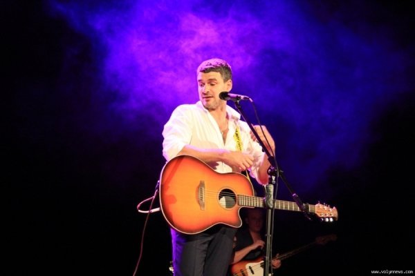 Фото концерту Арсена Мірзояна в Луцьку