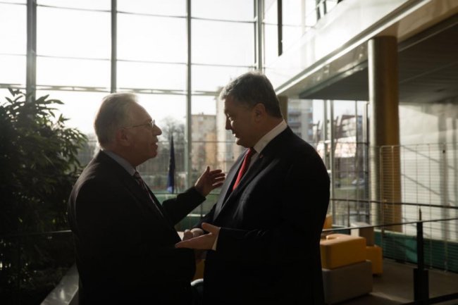 Порошенко обговорив з головою Венеціанської комісії судову реформу в Україні