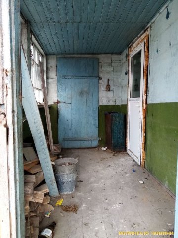 На Волині вагітну сироту поселили у хату-розвалюху, яка не придатна для проживання. ФОТО